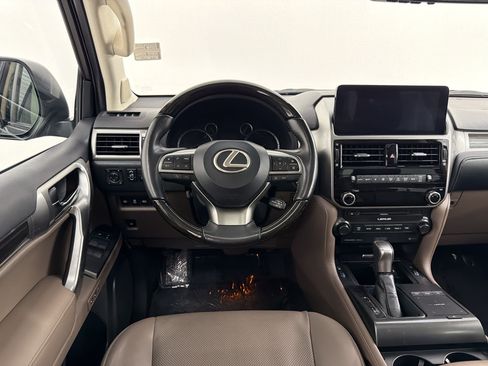 Used 2023 Lexus GX 460 Premium AWD/4WD image 35