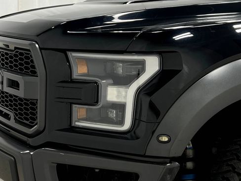 Used 2018 Ford F150 Raptor w/ Equipment Group 802A Luxury AWD/4WD image 38