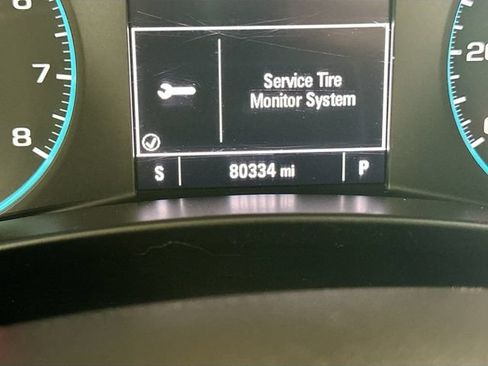 Used 2018 Chevrolet Equinox LT AWD/4WD image 13