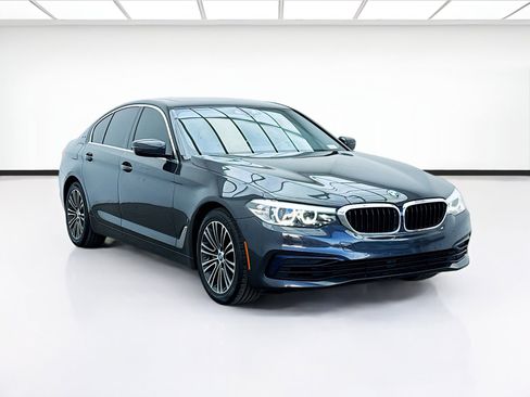 Used 2019 BMW 530e image 3