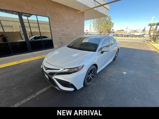 Used 2024 Toyota Camry SE w/ Convenience Package FWD video 1