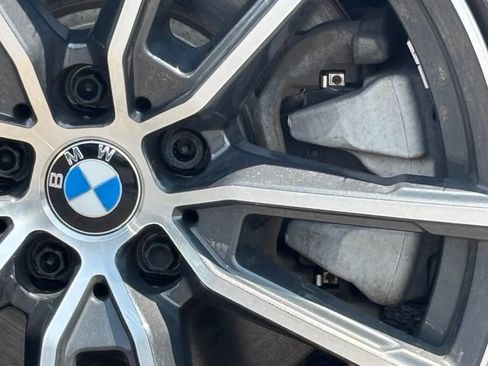 Used 2019 BMW 330i xDrive Sedan w/ Driving Assistance Package AWD/4WD image 8