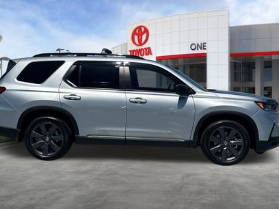 Used 2025 Honda Pilot Sport