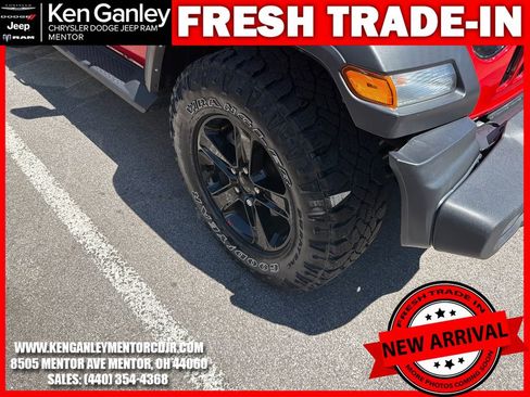 Used 2022 Jeep Wrangler Unlimited Sport AWD/4WD image 11