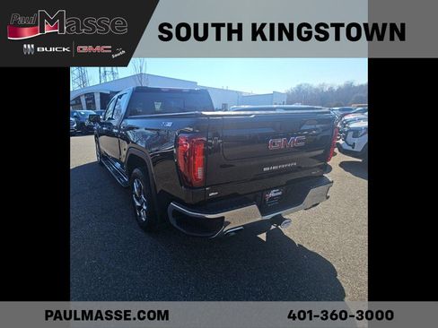 Used 2024 GMC Sierra 1500 SLT w/ SLT Premium Package image 4
