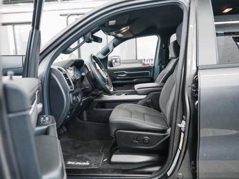 Used 2023 RAM 1500 Big Horn image 28