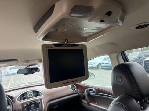 Used 2013 Buick Enclave Leather FWD image 17
