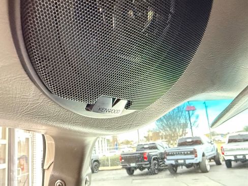 Used 1995 HUMMER H1 4-Door Wagon image 22