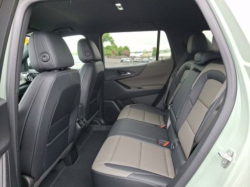 Certified 2025 Chevrolet Equinox LT w/ Convenience Package II AWD/4WD image 10