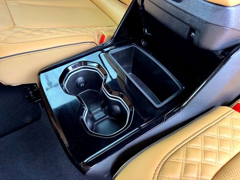 Used 2023 Jeep Grand Cherokee L Summit image 23