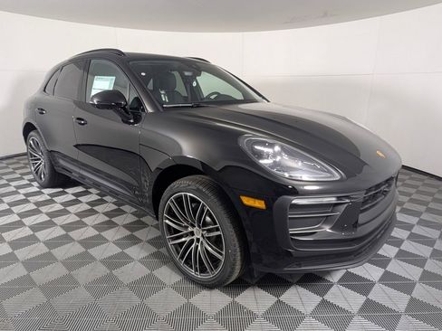 New 2026 Porsche Macan image 9