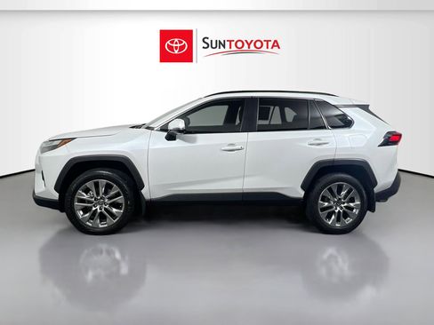 Used 2024 Toyota RAV4 XLE Premium FWD image 7