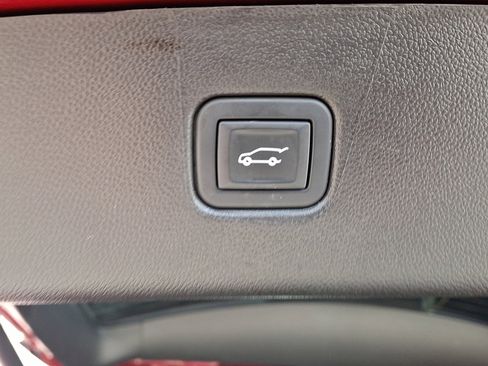 Used 2023 Chevrolet Blazer RS w/ Enhanced Convenience Package image 29