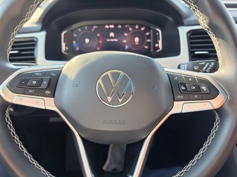 Used 2023 Volkswagen Atlas SE w/ Panoramic Sunroof Package AWD/4WD image 21