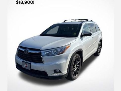 Used 2015 Toyota Highlander Limited Platinum AWD/4WD image 1