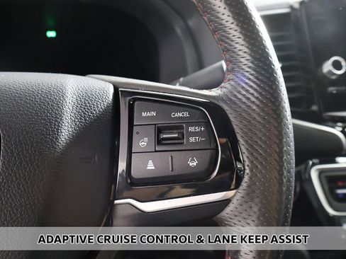 Used 2025 Honda Ridgeline Black Edition image 4