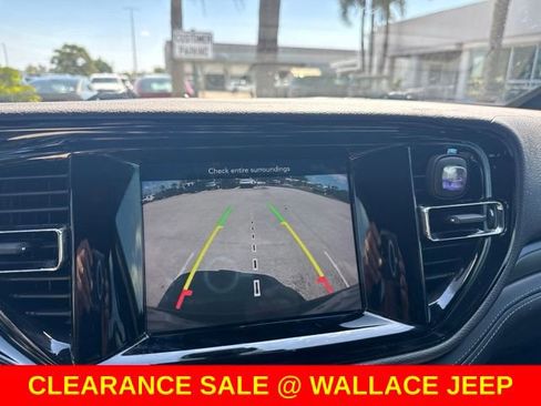 Used 2021 Dodge Durango GT RWD image 6
