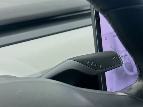 Used 2018 Tesla Model 3 Long Range AWD/4WD image 24