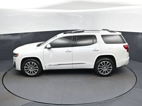 Used 2021 GMC Acadia Denali w/ Denali Technology Package FWD image 32