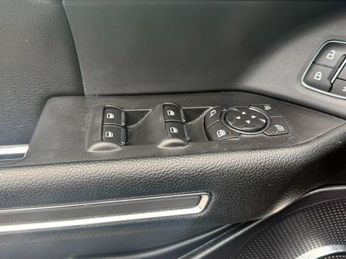 Used 2021 Ford Expedition Max XLT AWD/4WD image 17