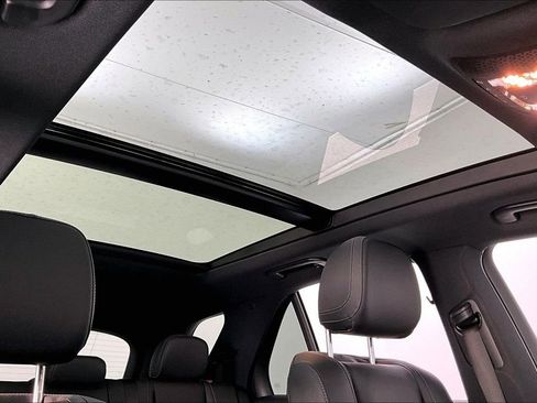 Used 2024 Mercedes-Benz GLE 350 4MATIC image 22