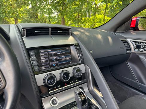 Used 2014 Jaguar F-TYPE Convertible RWD image 42