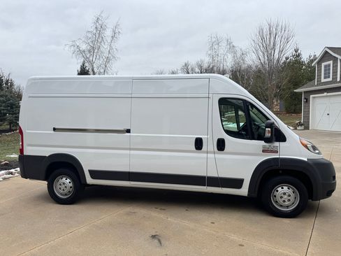 Used 2017 RAM ProMaster 2500 image 7