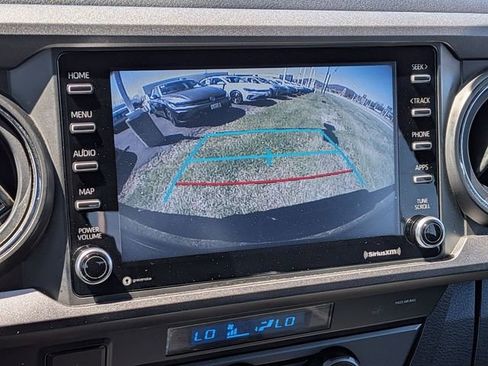 Used 2021 Toyota Tacoma TRD Sport w/ Technology Package image 24