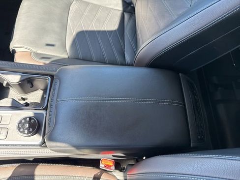 Used 2023 Nissan Pathfinder Platinum AWD/4WD image 55