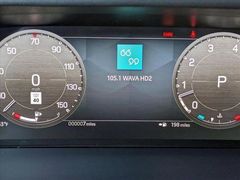 New 2025 Land Rover Defender 110 S image 11