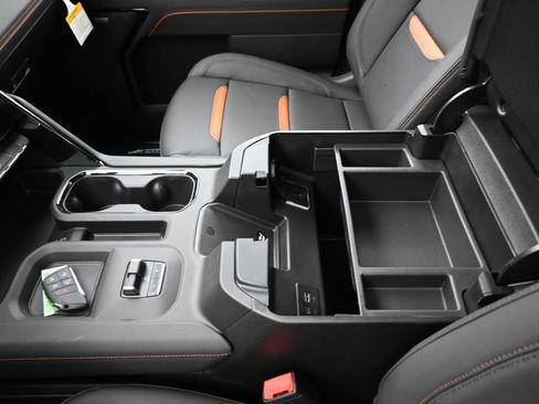 New 2026 GMC Sierra 3500 AT4 image 21