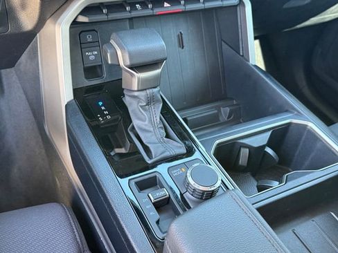 Used 2024 Toyota Tundra SR5 AWD/4WD image 18