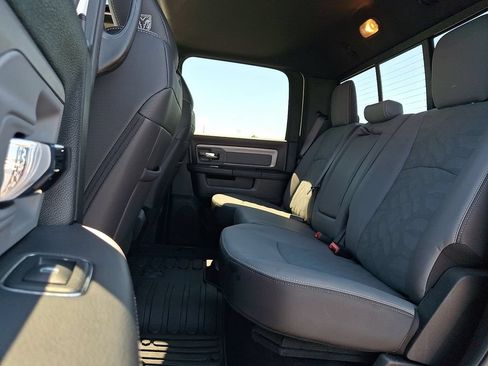 Used 2018 RAM 2500 Power Wagon w/ Luxury Group AWD/4WD image 10