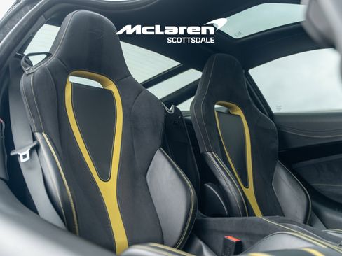 Used 2019 McLaren 720S Luxury image 29