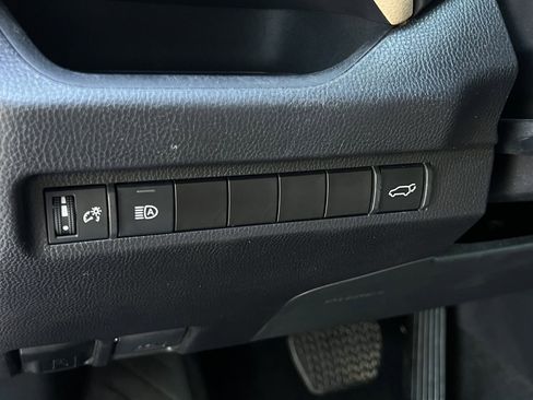 Used 2025 Toyota RAV4 XLE Premium FWD image 13