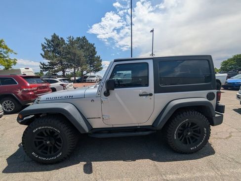 Used 2012 Jeep Wrangler Rubicon w/ Dual Top Group AWD/4WD image 8