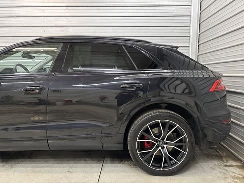 Used 2020 Audi Q8 Premium Plus image 5