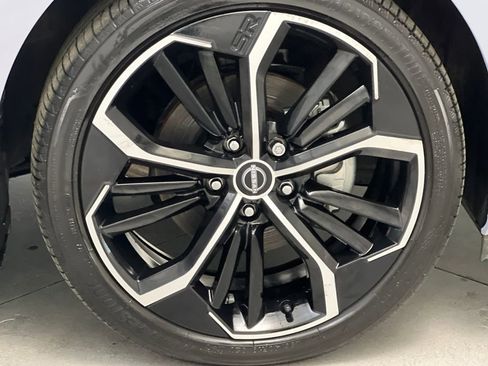 Used 2024 Nissan Altima 2.5 SR AWD/4WD image 54