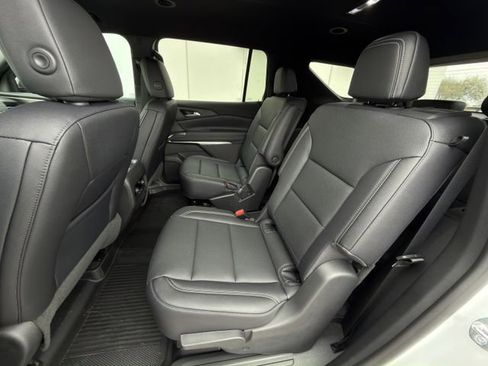 New 2026 Chevrolet Traverse LT w/ Midnight/Sport Edition image 18