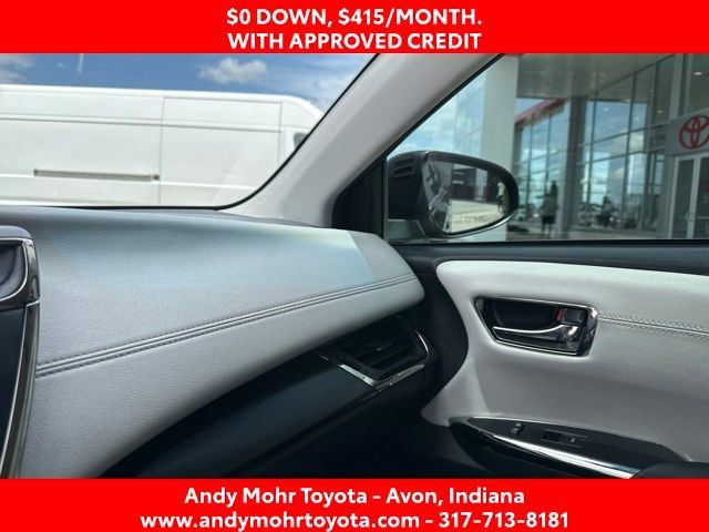 Used 2018 Toyota Avalon XLE Premium FWD image 27