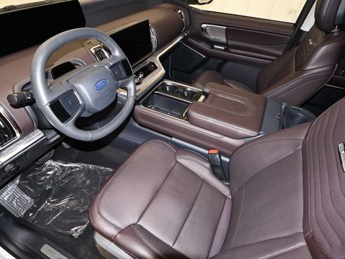 New 2026 Ford Expedition Max Platinum w/ Platinum Ultimate Package AWD/4WD image 35