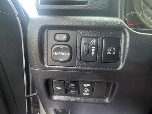 Used 2020 Toyota 4Runner SR5 image 19