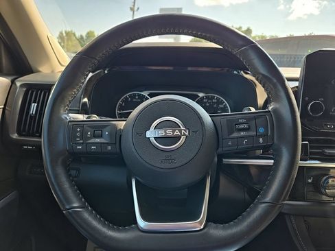 Used 2023 Nissan Pathfinder SL w/ SL Premium Package AWD/4WD image 41