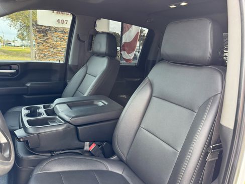 Used 2021 GMC Sierra 3500 2WD Crew Cab w/ Convenience Package image 25