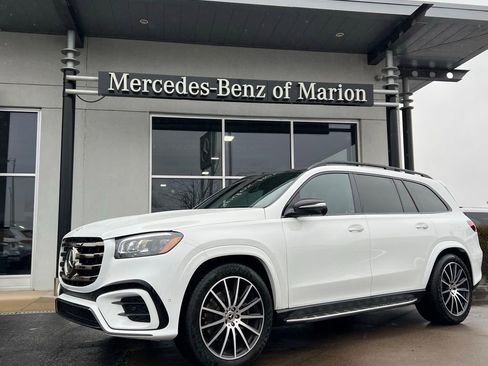 Certified 2025 Mercedes-Benz GLS 580 4MATIC image 1