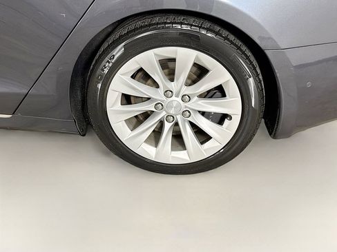 Used 2017 Tesla Model S 100D image 30
