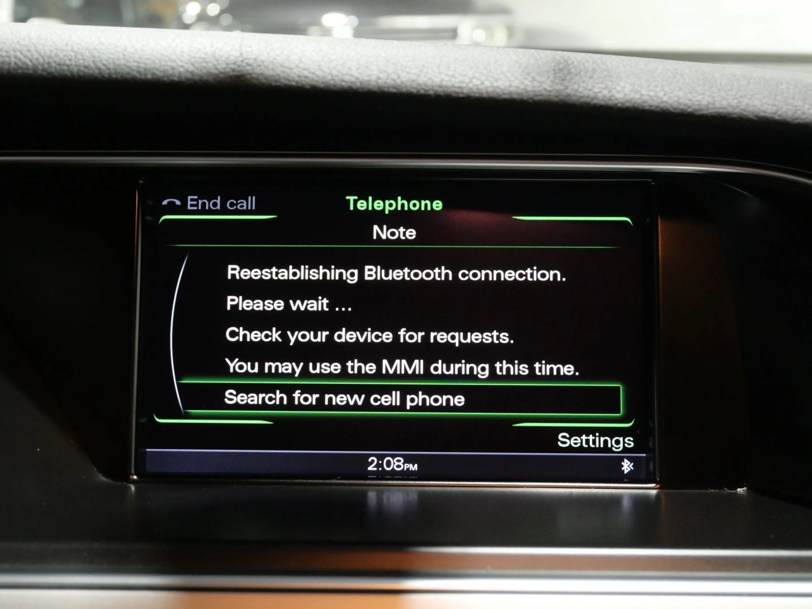 Used 2015 Audi A4 2.0T Premium w/ Audi MMI Navigation AWD/4WD image 17