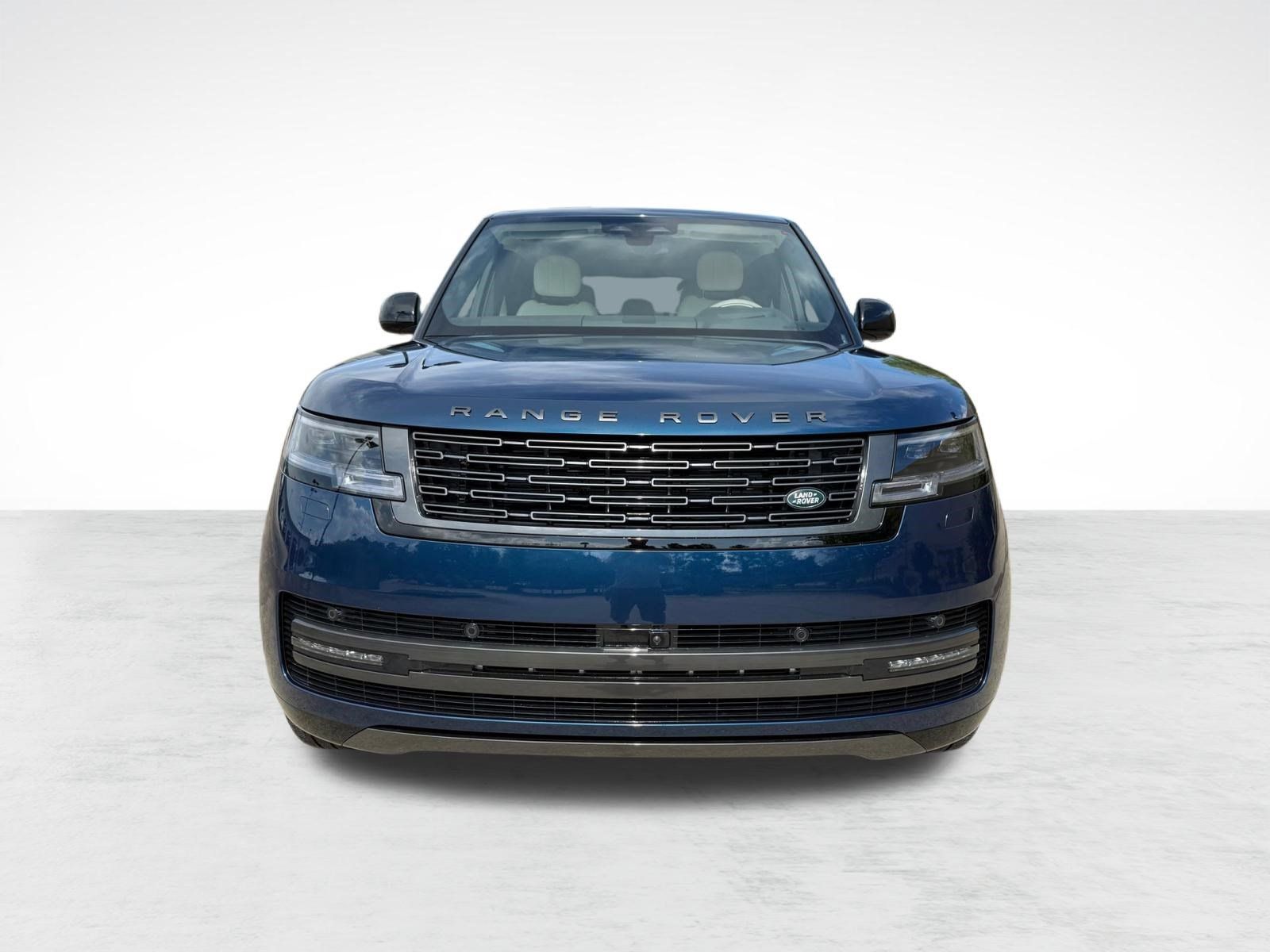 New 2026 Land Rover Range Rover Long Wheelbase SE AWD/4WD image 6