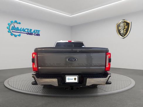 Used 2023 Ford F250 Lariat w/ FX4 Off-Road Package AWD/4WD image 4