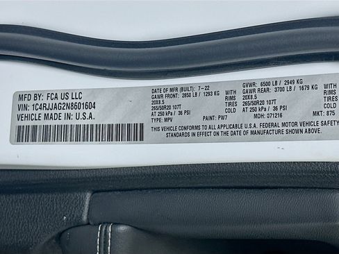 Used 2022 Jeep Grand Cherokee L Laredo image 12